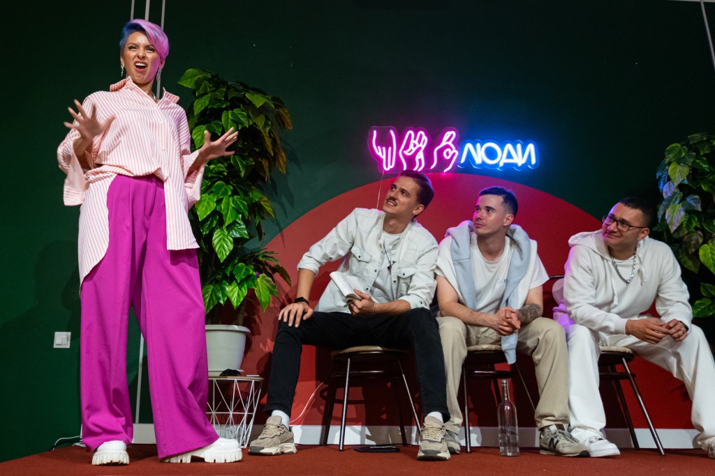 Московские неслышащие актеры и танцоры в гостях у петербургского проекта «ПРО люди». Фото: пресс-служба СПб РО ОООИ ВОГ.