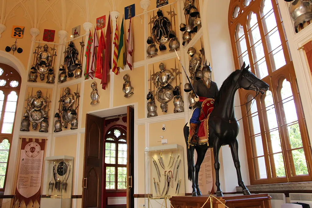 Правообладатель: ГМЗ «Царское Село», tzar.ru. Правообладатель: ГМЗ «Царское Село», www.tzar.ru.