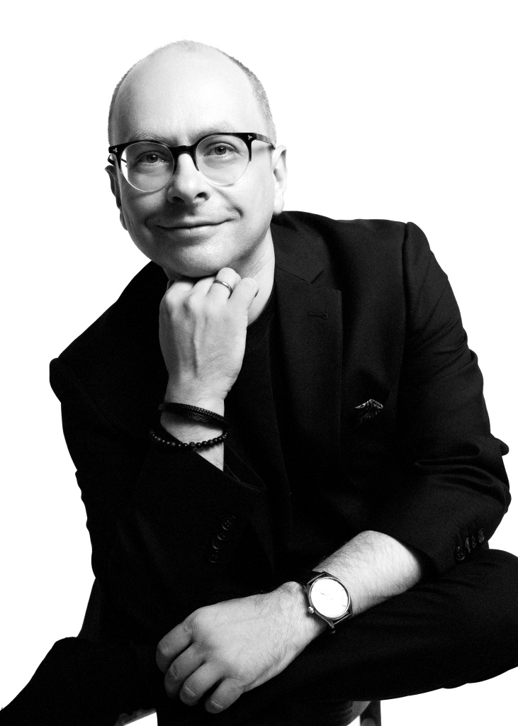 Антон Танонов Худ. рук. фестиваля Петербургские дожди.jpg