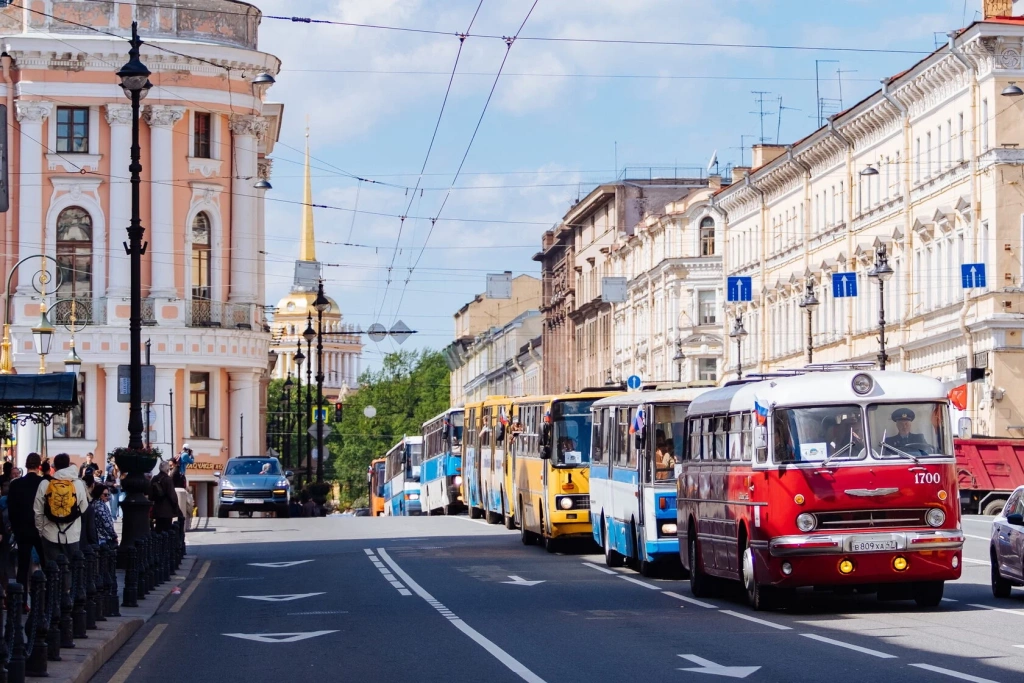 https://transportfest.ru/