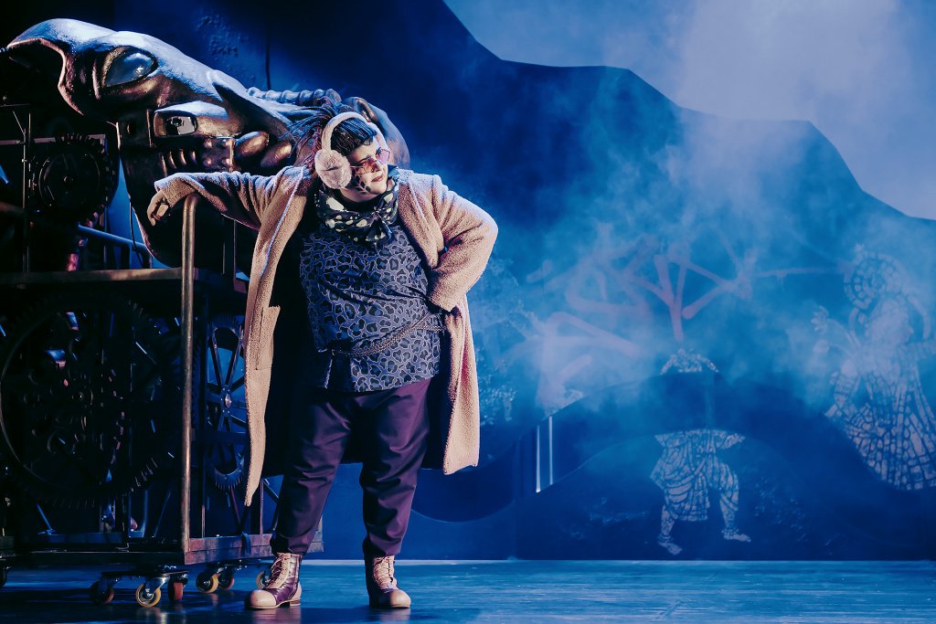 Балу оказался медведицей. Фото предоставлено пресс-службой Театра Эстрады. Балу оказался медведицей. Фото предоставлено пресс-службой Театра Эстрады.