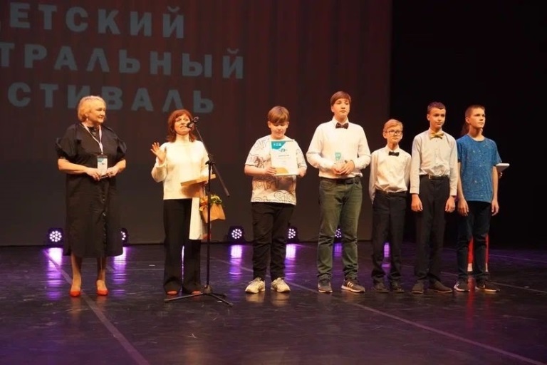 Фестиваль «Б’АРТ’О» (2023). Источник: vk.com/event207679976. Правообладатель: ТЮЗ им. А.А. Брянцева 