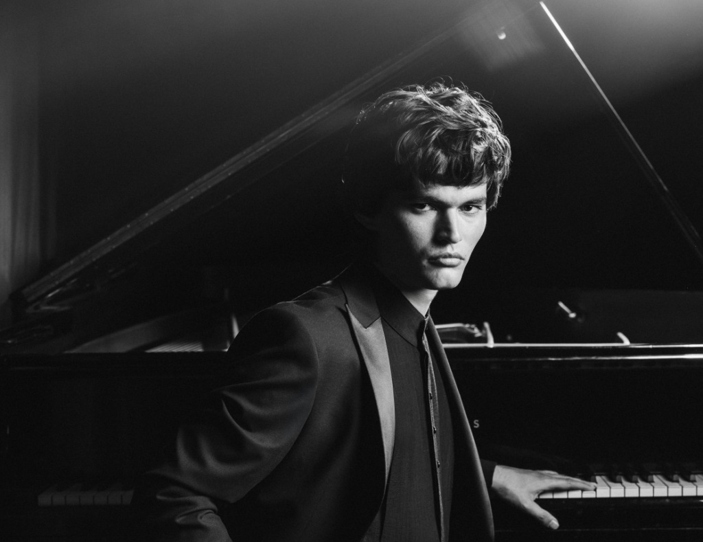 Правообладатель: kuryokhin.net. 14___5(1).jpg