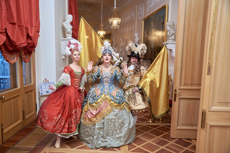 Фестиваль «Новогодняя кутерьма» в Гатчине. Фото предоставлено пресс-службой Музея-заповедника «Гатчина». Автор: Сергей Ритте. Правообладатель: Музей-заповедник «Гатчина». 