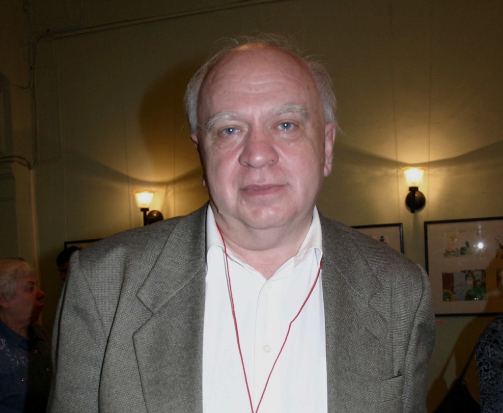 Сергей Баневич - член жюри фестиваля Арлекин, 2005 год.jpg