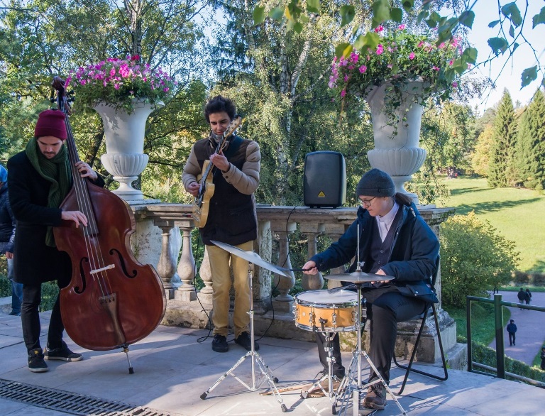 Фестиваль «Павловский кофе & Jazz».Источник: vk.com/cofee_jazz. Правообладатель: vk.com/cofee_jazz.