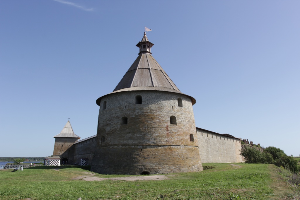 Здание новой тюрьмы.