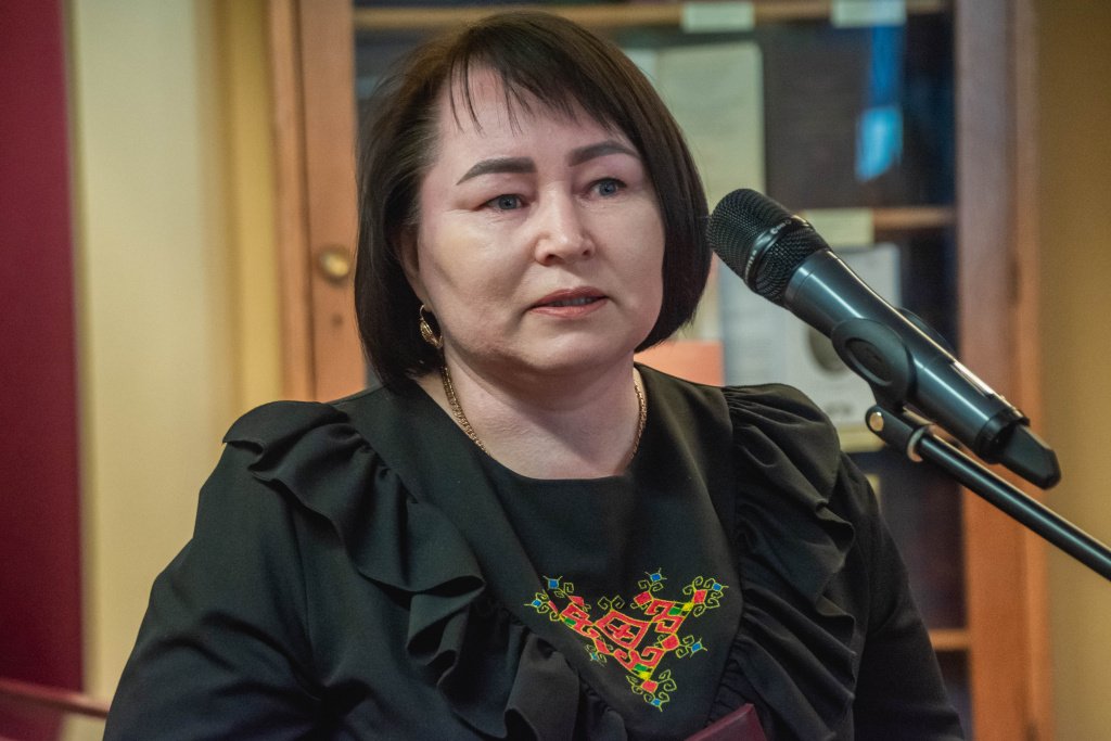 Директор музея «Бичурин и современность» Чебоксарского муниципального округа Чувашии Ирина Витальевна Удалова Директор музея «Бичурин и современность» Чебоксарского муниципального округа Чувашии Ирина Витальевна Удалова