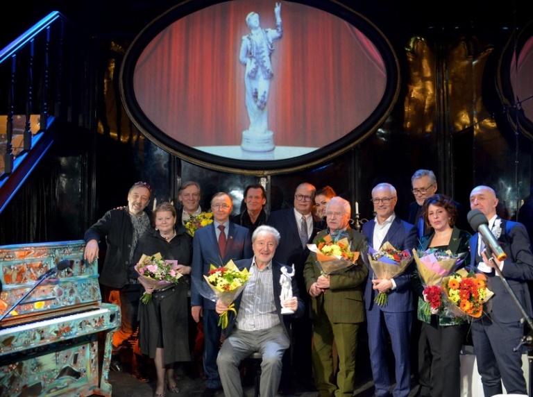 Лауреаты XI Российской Национальной актёрской премии «Фигаро». Фото: vk.com/@art_vestnik-premiya-figaro-2021. Авторы: Анастасия и Денис Смирновы. 
