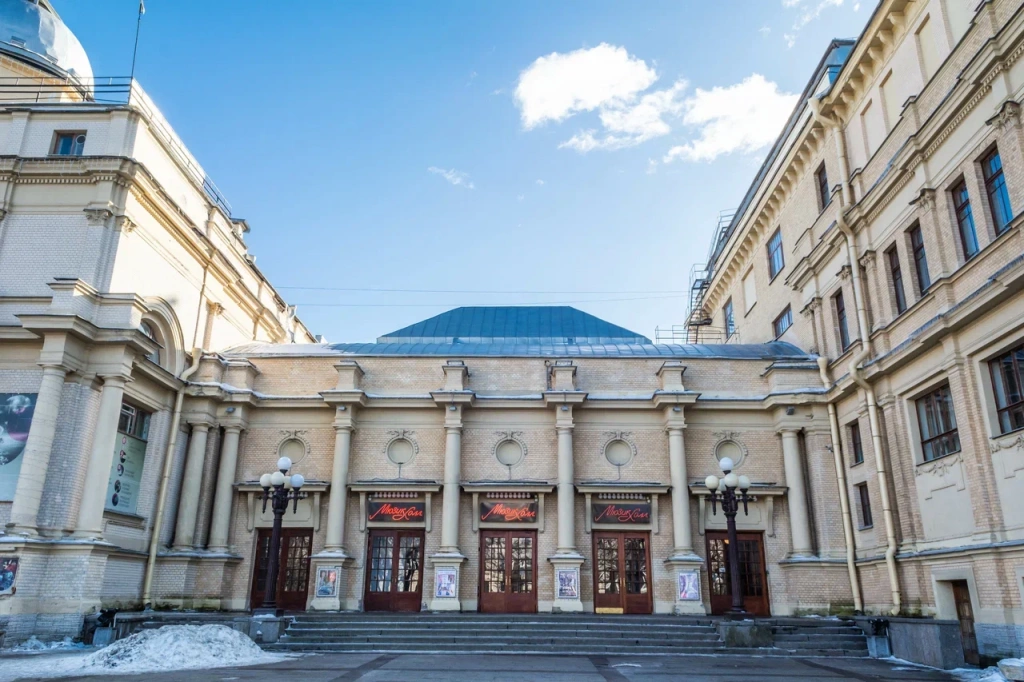 В марте началась реконструкция театра. Фото: Ирина Иванова. 