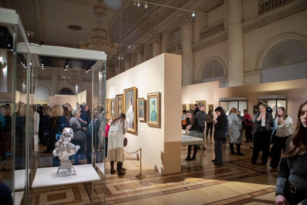 Новогодние свидания: куда пойти с 26 по 28 декабря 2025, а также на зимних каникулах 2026 2