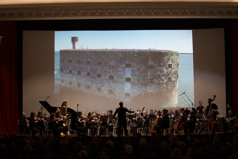 Фото предоставлено пресс-службой фестиваля «Петербургские набережные». Правообладатель: Фонд «Дворцы Санкт-Петербурга». 
