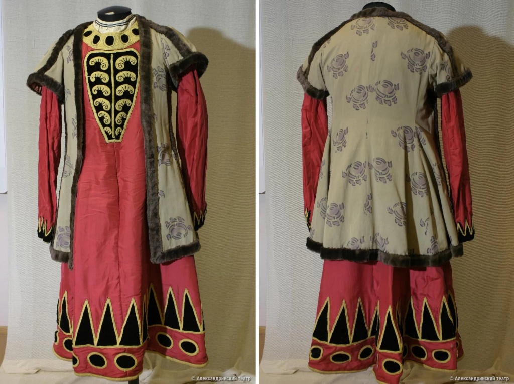Сохранившийся до наших дней костюм Тирселина. Фото: В.А. Красиков / Александринский театр, alexandrinsky.ru.