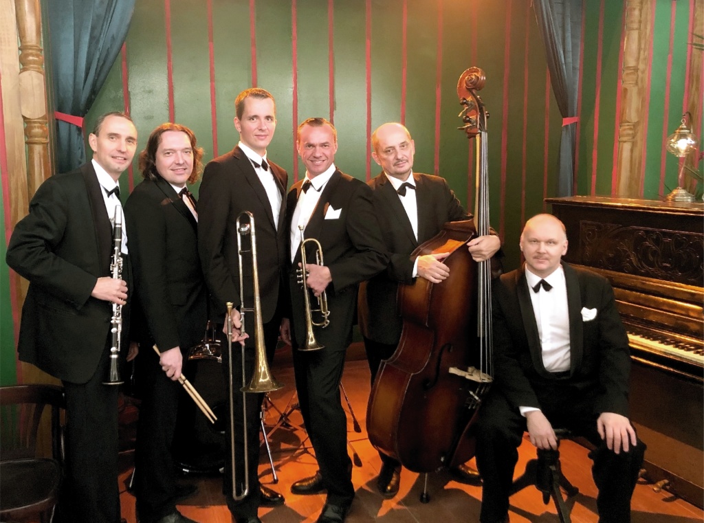 Правообладатель: Филармония джазовой музыки.