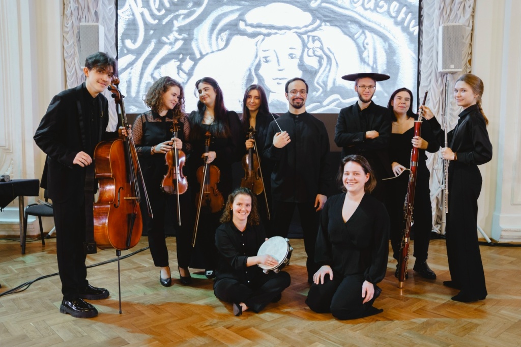 Фото: Ася Гидевская. Правообладатель: vk.com/constanta_orchestra. J7DQ05runDa-bwtaWLU1gdWP_FCQx8zt1dWjk3kWftOK6UPALI3H-TppcIb6K29bhbY20P_RfeMfdmG_sqSqWo_i.jpg