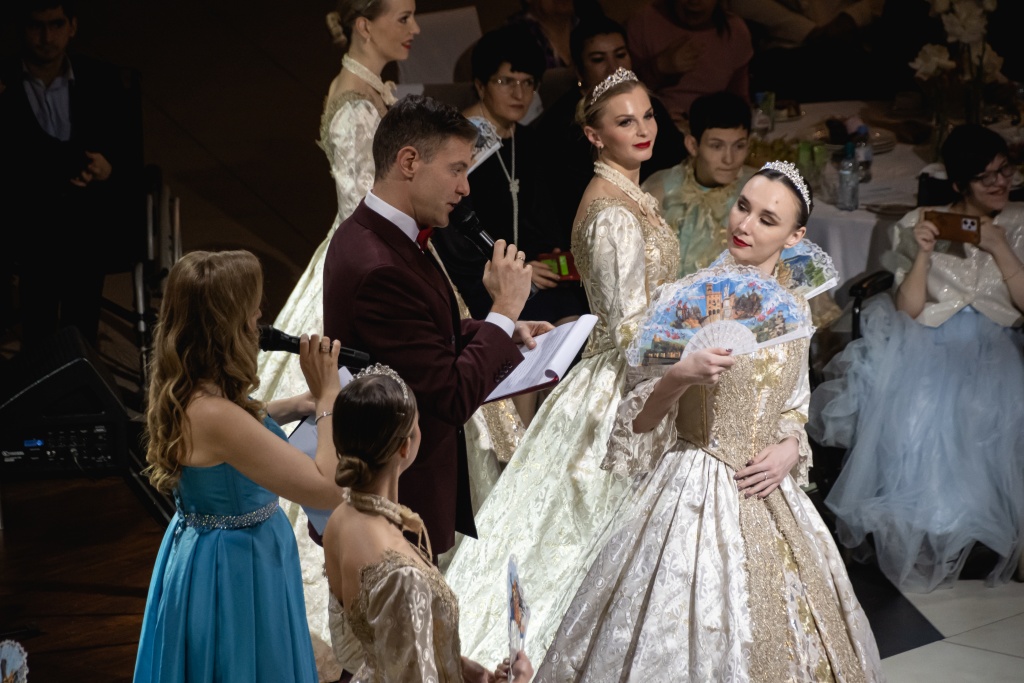 XI бал на колясках. Фото: Ирина Иванова. Правообладатель: Институт культурных программ.