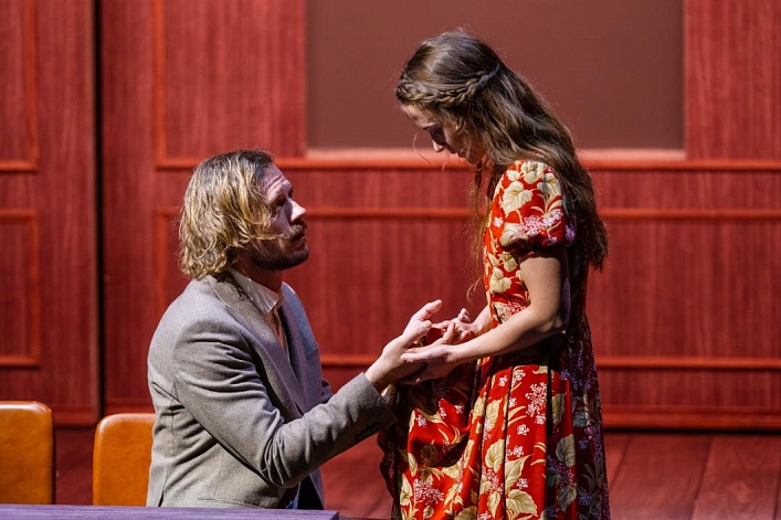 Фото: alexandrinsky.ru.