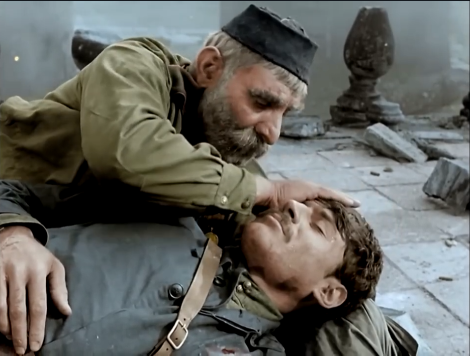 Кадр из фильма «Отец солдата» (1964) режиссёра Резо Чхеидзе.