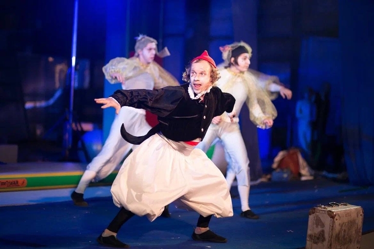 Источник: vk.com/mongolfieri.circus. Правообладатель: vk.com/mongolfieri.circus.