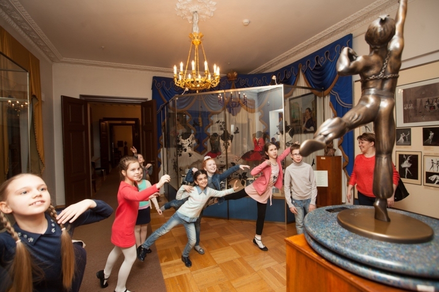 Фото: theatremuseum.ru. getimg.jpg
