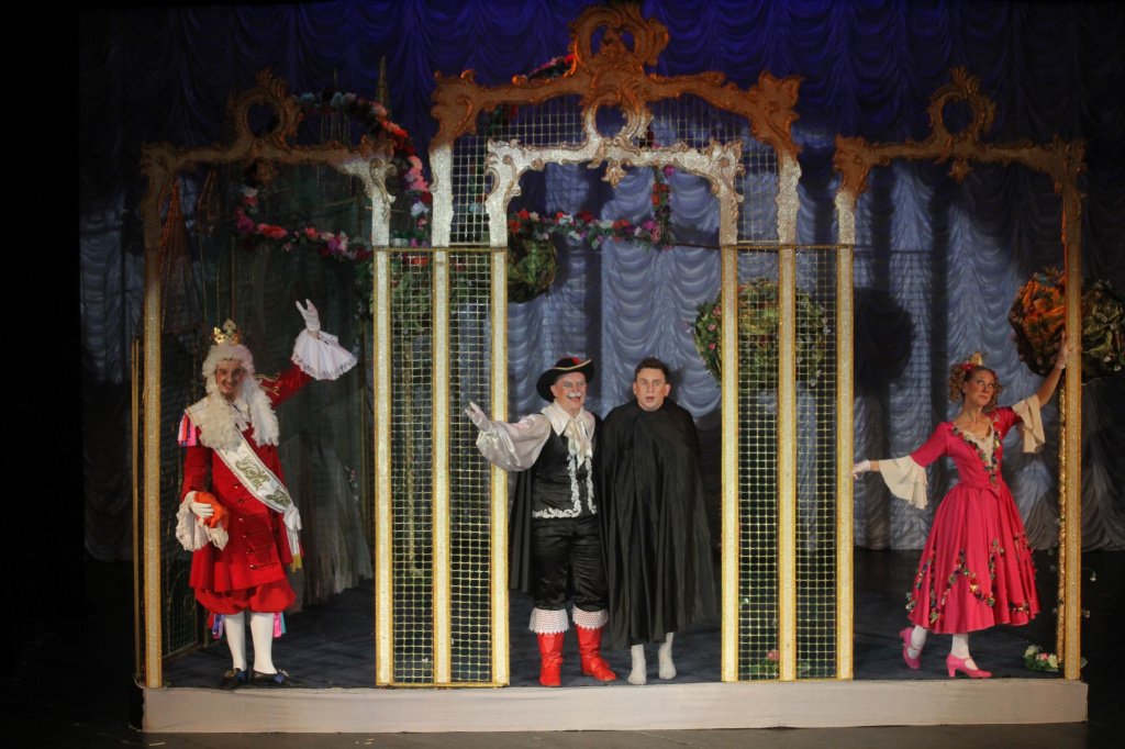 Спектакль про смелого и умного Кота получился очень гармоничным. Фото: предоставлено организаторами. 