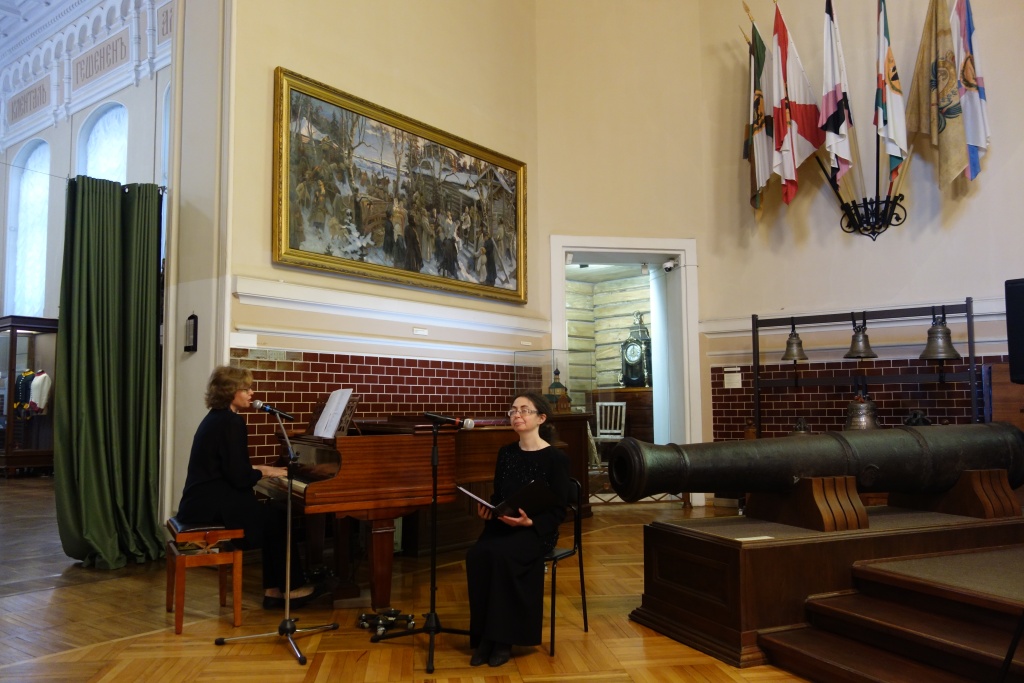 Алёна Чугунова и Мария Лембрикова. Правообладатель: Государственный мемориальный музей А.В. Суворова.