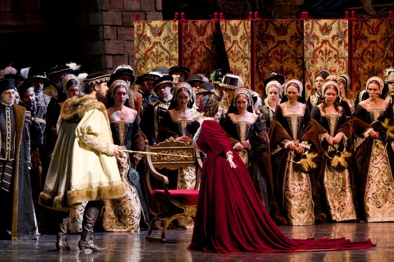 Опера Доницетти «Анна Болейн» в постановке Московского музыкального театра им. Станиславского и Немировича-Данченко. Фото предоставлено пресс-службой Национальной оперной премии «Онегин». Правообладатель: Оргкомитет Премии. 