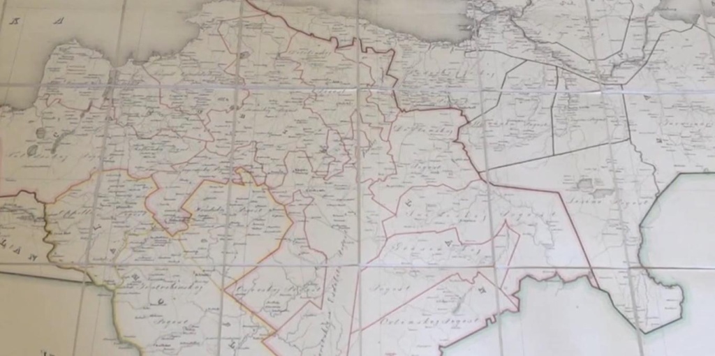 Старинная карта Ингерманландии издана в Петербурге в 1827 году – при жизни вдовствующей императрицы Марии Федоровны. 