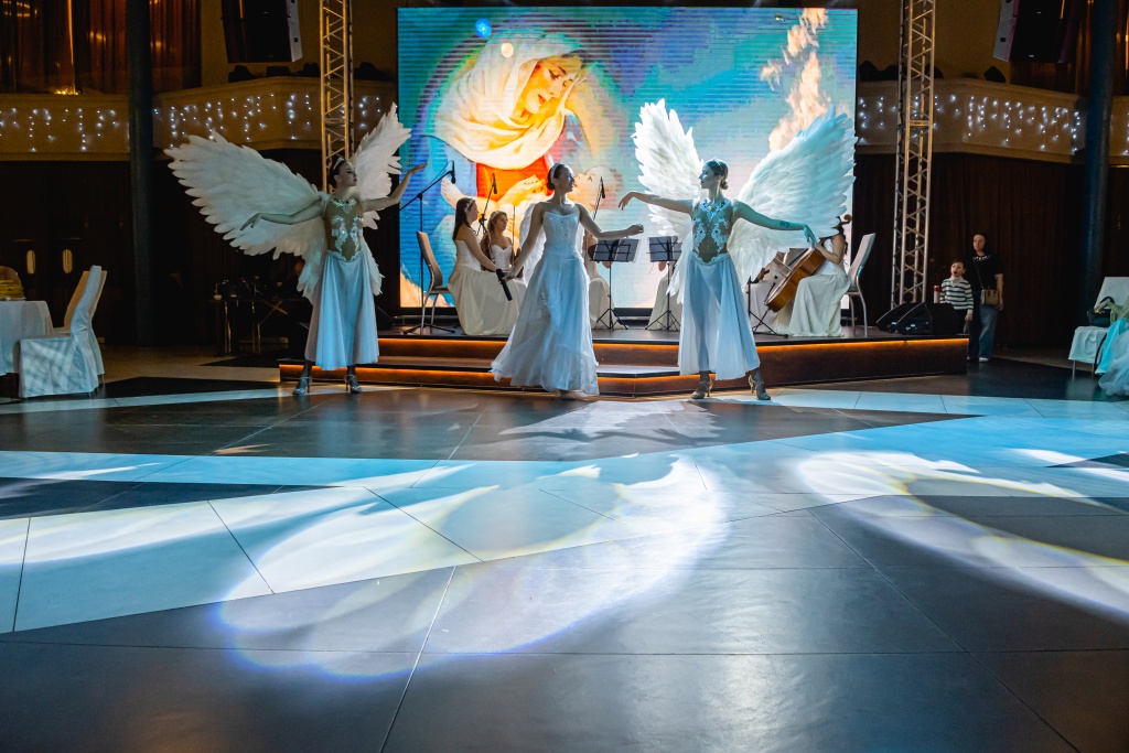 XI бал на колясках. Фото: Ирина Иванова. Правообладатель: Институт культурных программ.