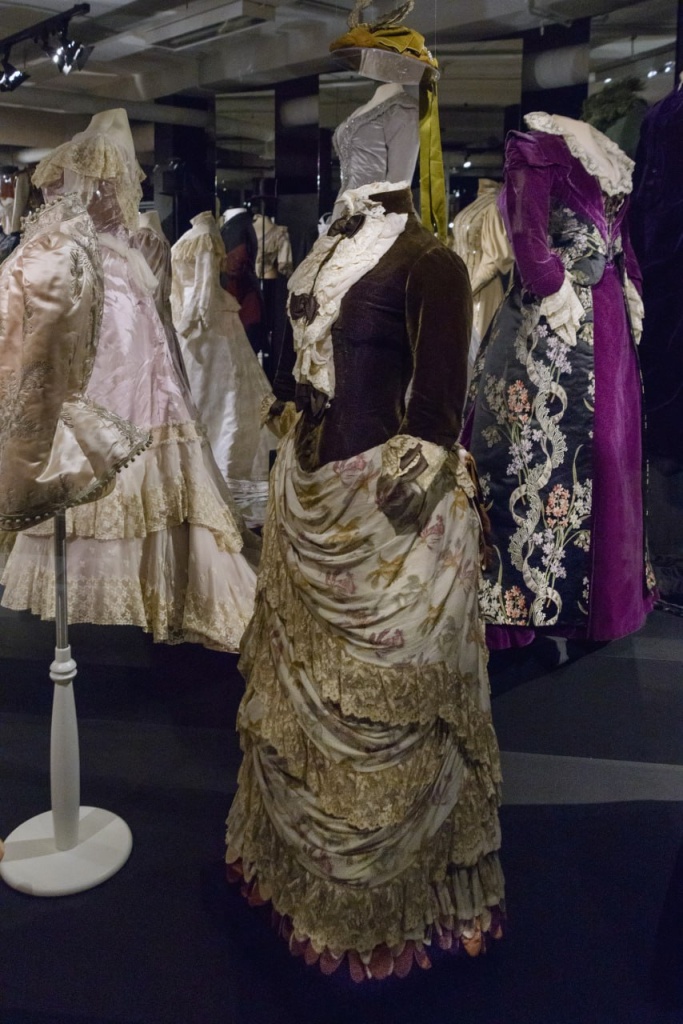 Понятие belle époque появилось примерно в 1919 году и поначалу касалось главным образом Франции и Бельгии, затем было перенесено на Великобританию, Германию, Италию и Австро-Венгрию.