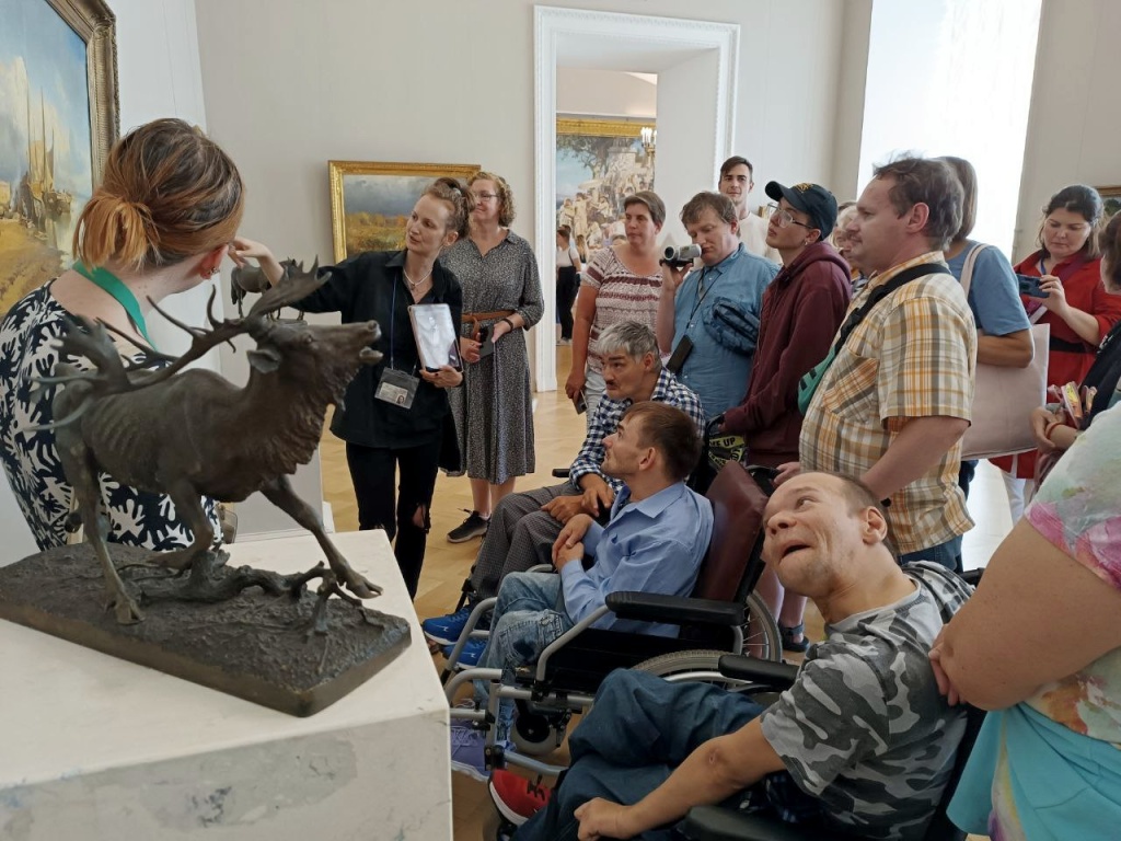 Э™б™габ®п §Ђп гз†бв≠®™ЃҐ ѓаЃ•™в† КҐ†ав®а† ег§Ѓ¶≠®™ЃҐ. ФЃвЃ Ргбб™®© ђгІ•©.jpg