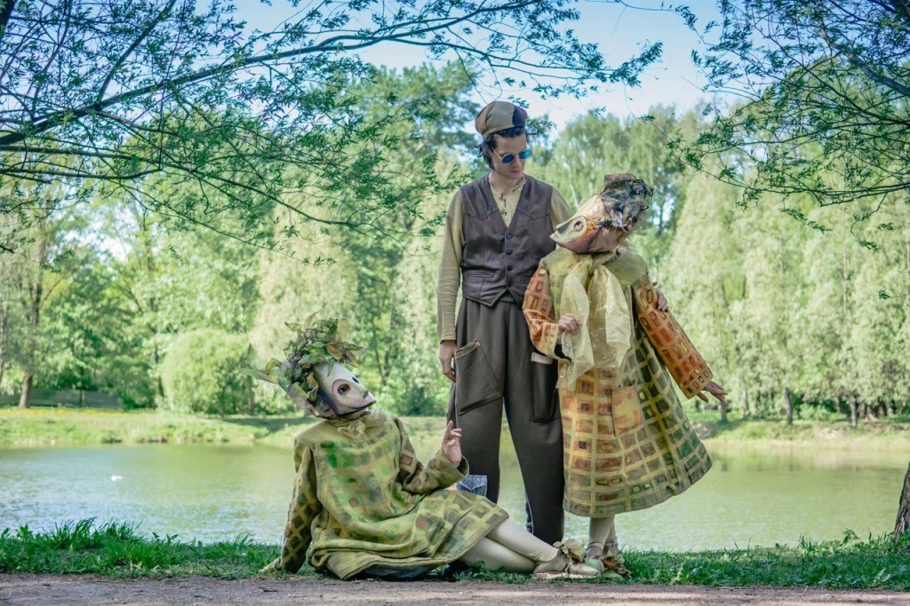 Игра "Театра Пэжо" - сплошная импровизация. Фото: Ирина Иванова. 