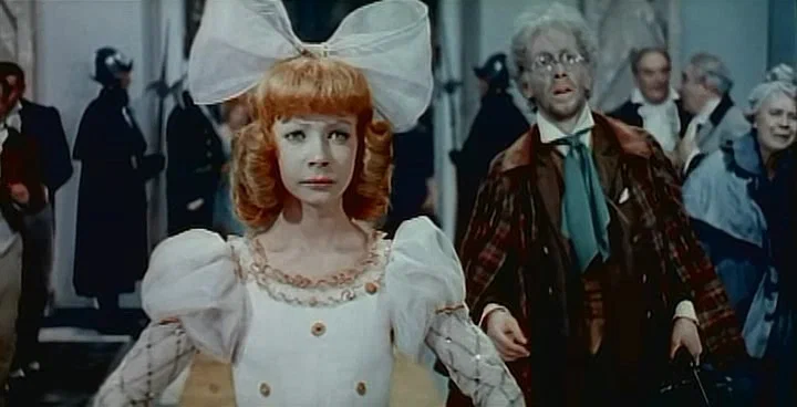 Кадр из фильма «Три толстяка». Фото: kinopoisk.ru. Screenshot 2025-08-08 at 11-47-48 Фото Три толстяка _ Скриншот фильма «Три толстяка» (1966) #2451362.png