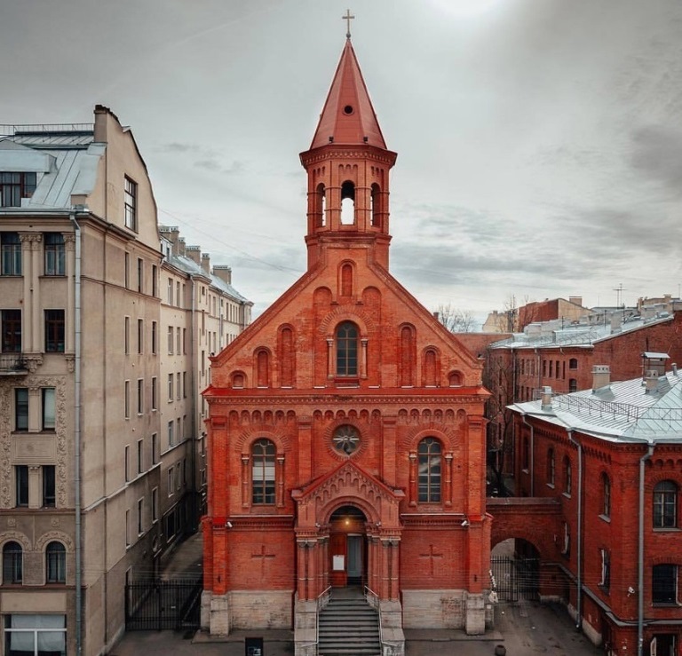 Концертный зал «Яани Кирик». Источник: vk.com/volkov_manifest. Правообладатель: vk.com/volkov_manifest. 