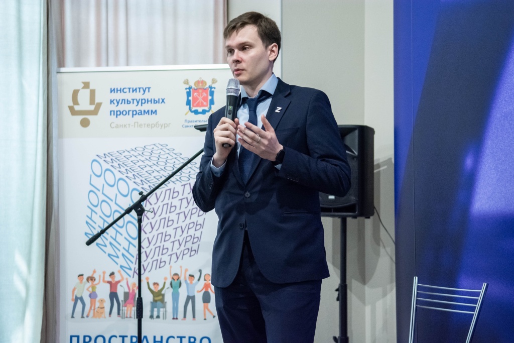 Заместитель председателя Комитета по Культуре Санкт-Петербурга Станислав Андреевич Молдованов. Фото: Ирина Иванова.
