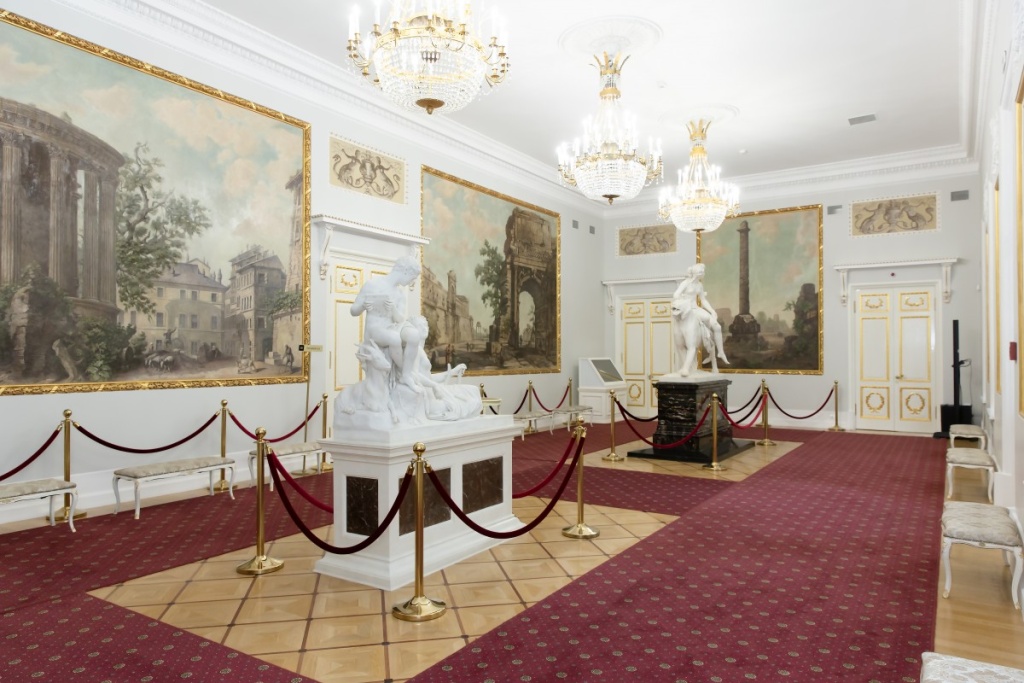 Правообладатель: Каменноостровский дворец