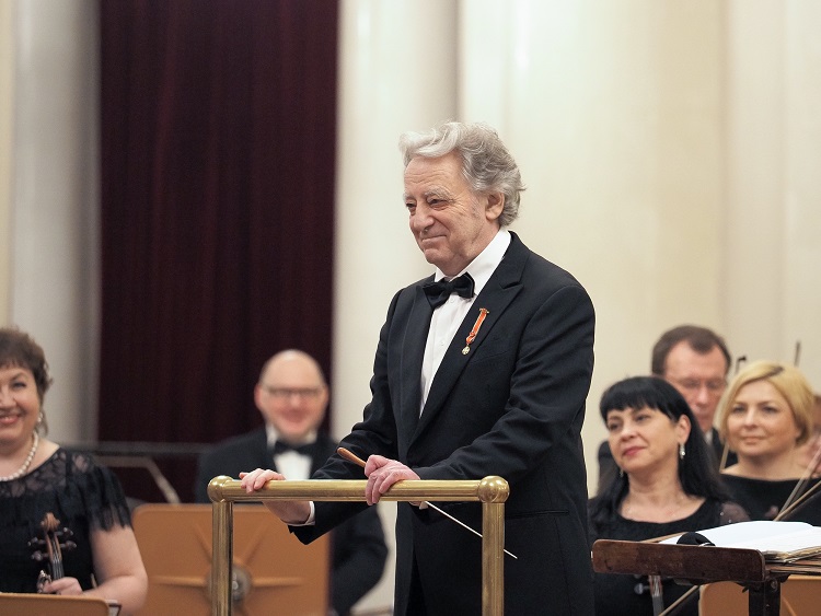 «Король вальсов Петербурга» отпразднует день рождения концертом  