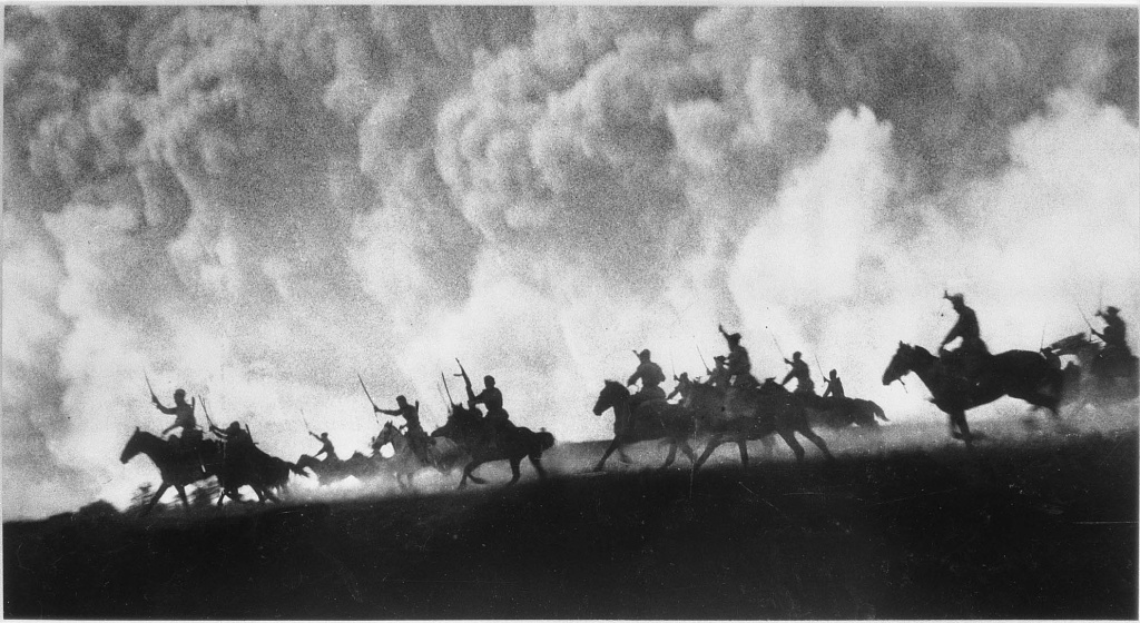 Атака советской конницы. Автор: Михаил Савин / waralbum.ru/182714. Атака советской конницы. Автор: Михаил Савин / waralbum.ru/182714/