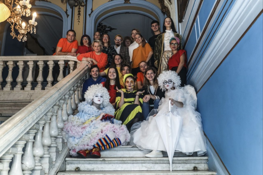 Театрализованный проект «Я в творчестве» для неслышащих и слабослышащих школьников. Фото: пресс-служба СПб РО ОООИ ВОГ.