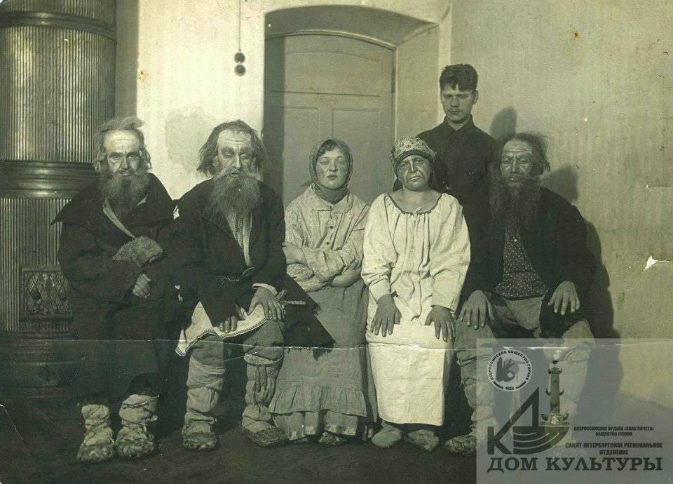 Борьба с кулачеством, как с классом. «Трясина». 1929 г. / Предоставлено Жанной Приваловой. Борьба с кулачеством, как с классом. «Трясина». 1929 г. / Предоставлено Жанной Приваловой.