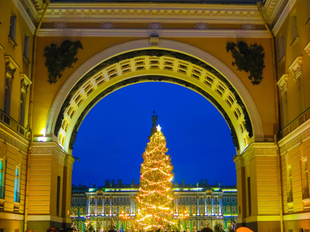 Елка на Дворцовой 2024-5 Иванова ИГ-4249.jpg