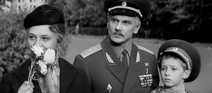 Скриншот фильма «Офицеры».