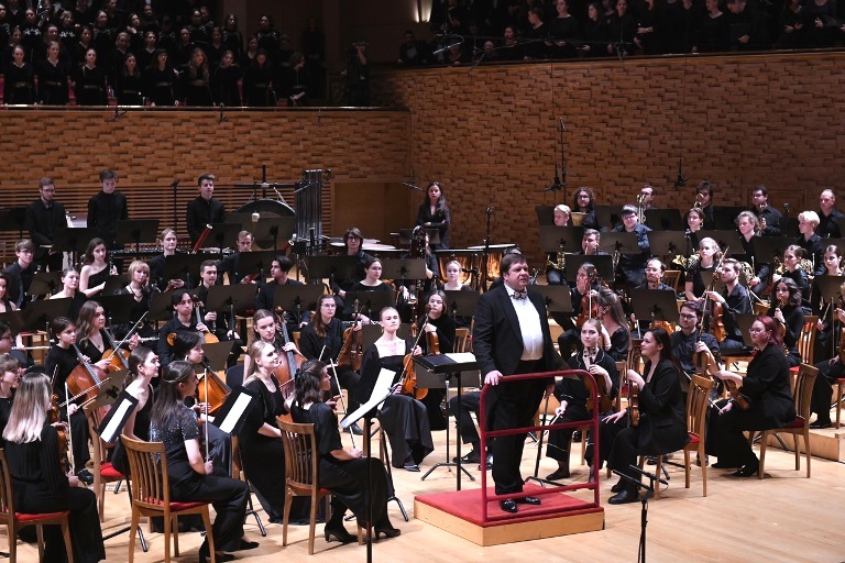 Симфонический оркестр Санкт-Петербургской консерватории. Художественный руководитель и дирижёр - заслуженный артист России, ректор Консерватории Алексей Васильев. Источник: vk.com/conservatoryspb. Правообладатель: vk.com/conservatoryspb. Симфонический оркестр Санкт-Петербургской консерватории. Художественный руководитель и дирижёр - заслуженный артист России, ректор Консерватории Алексей Васильев. Источник: vk.com/conservatoryspb. Правообладатель: vk.com/conservatoryspb.