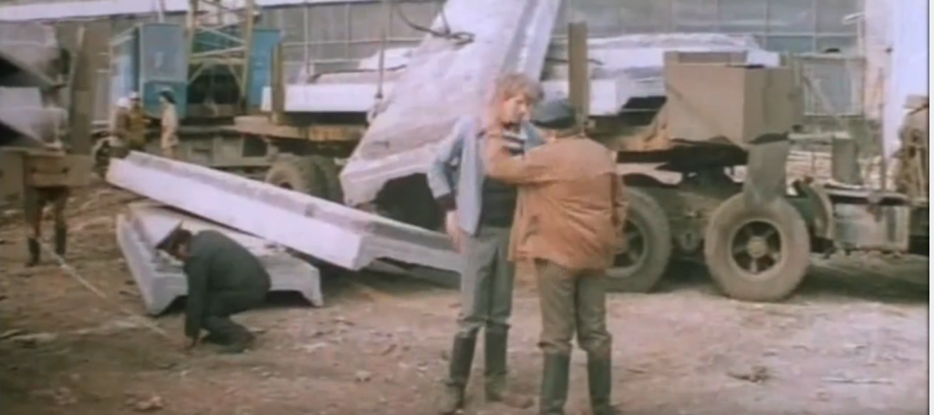 Скриншот фильма «Коней на переправе не меняют».