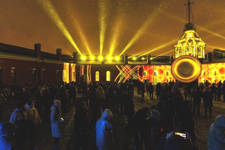 Фестиваль «Чудо света» (2024). Фото предоставлено организаторами. Правообладатель: Комитет по развитию туризма Санкт-Петербурга. Фестиваль «Чудо света» (2024). Фото предоставлено организаторами. Правообладатель: Комитет по развитию туризма Санкт-Петербурга.