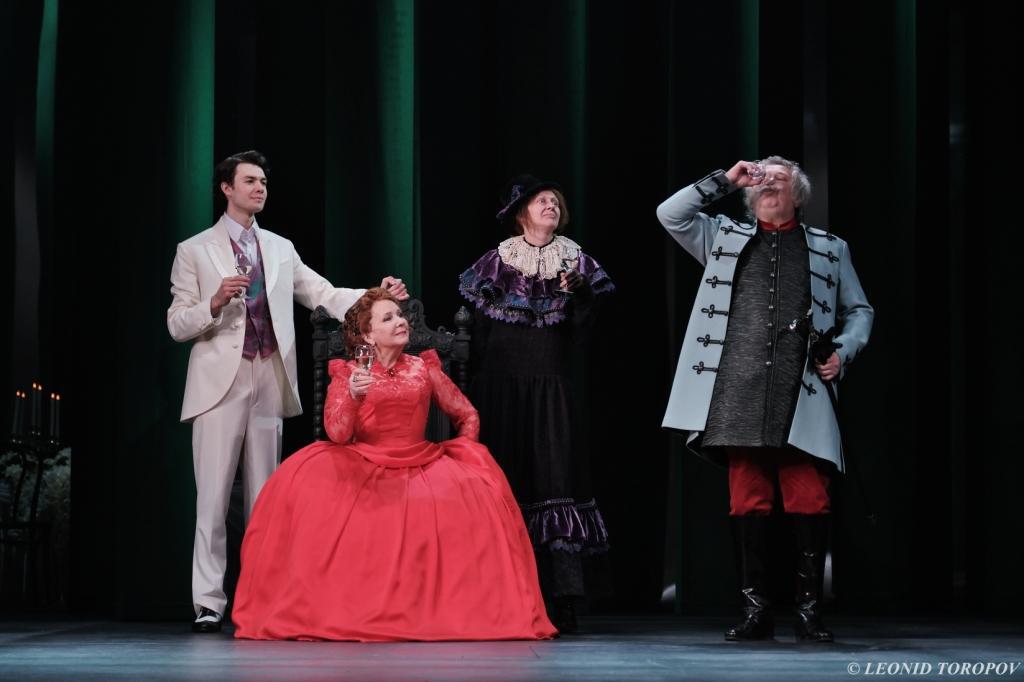 Фото: akimovkomedia.ru / Леонид Топоров