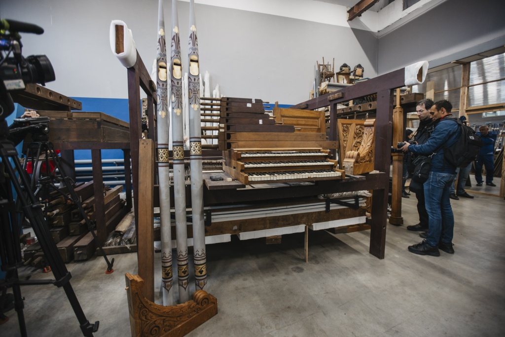 Помещение, где проходит реставрация органа. Фото: пресс-служба Музыкального театра имени Шаляпина. 