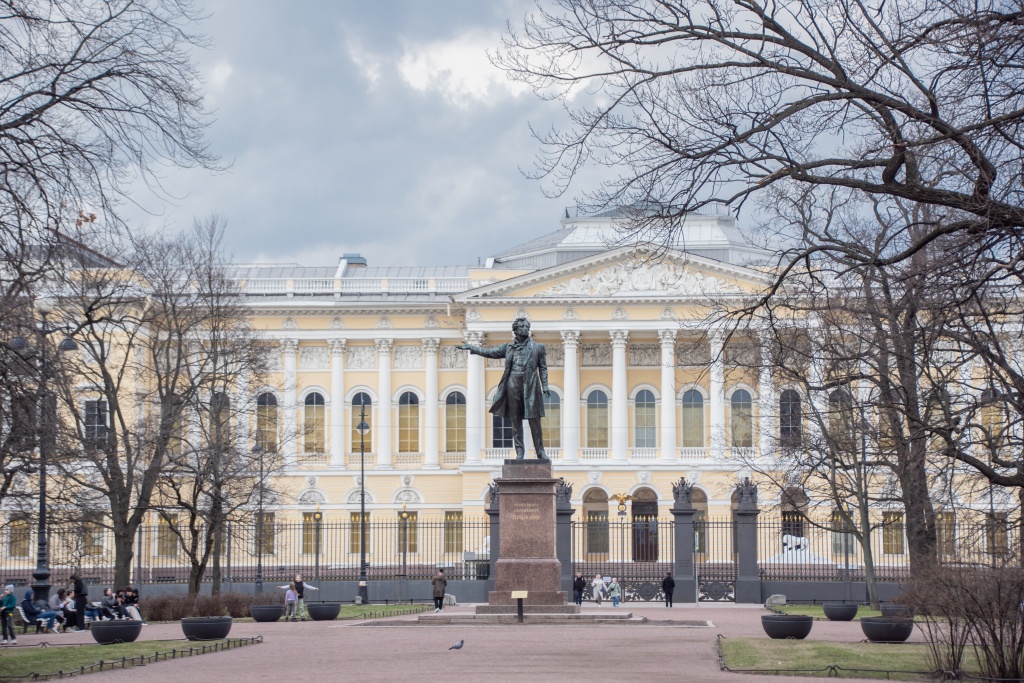 Пушкин ушел на реставрацию, но он вернется!