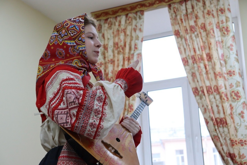 Правообладатель: vk.com/musorgsky_spb. BarddCOTU4g.jpg
