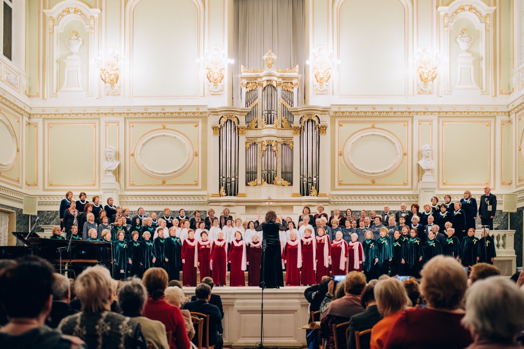 Правообладатель: пресс-служба  Дома народного творчества.